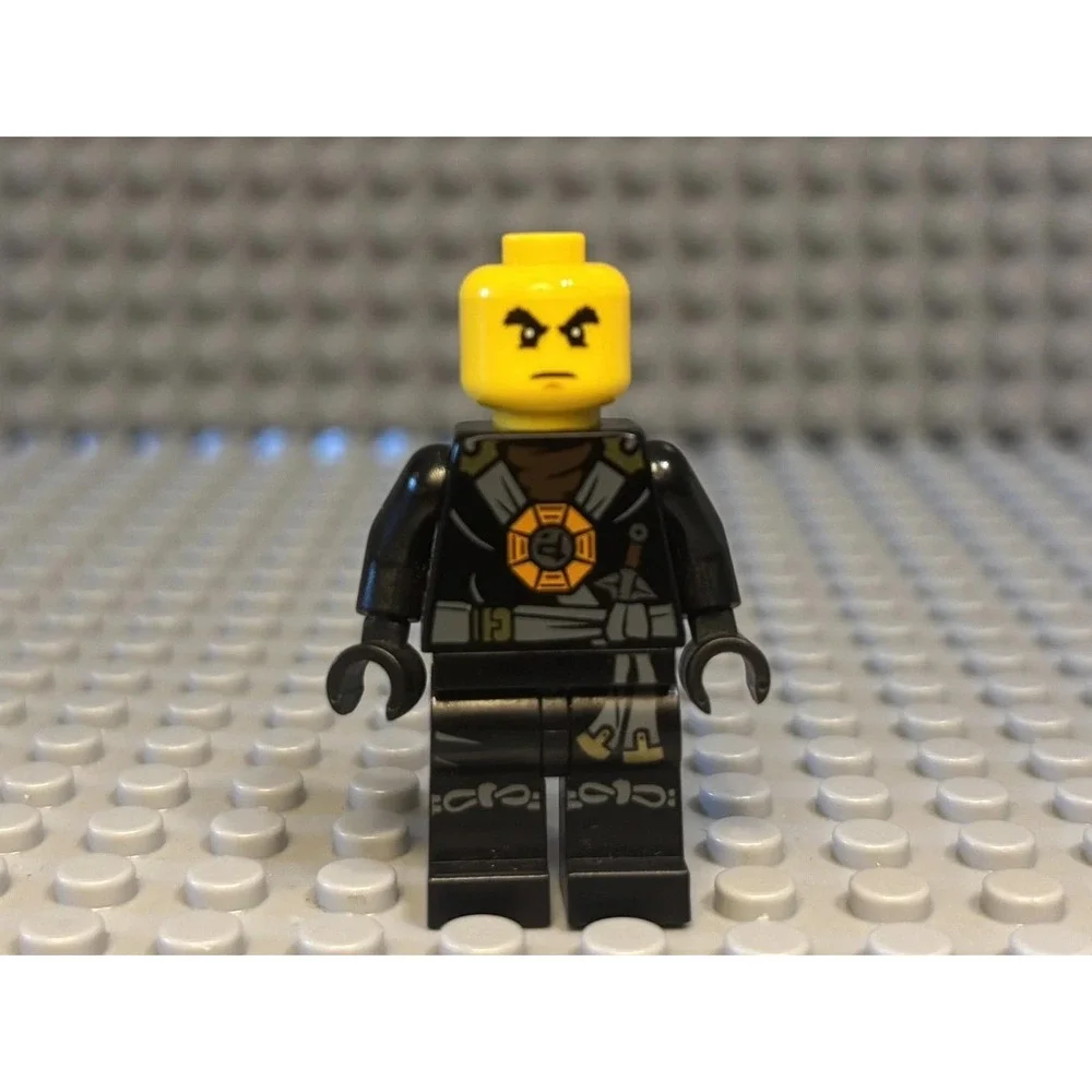 LEGO Ninjago Cole Minifigure Stone Armor Black Ninja with Shoulder Pads njo093
